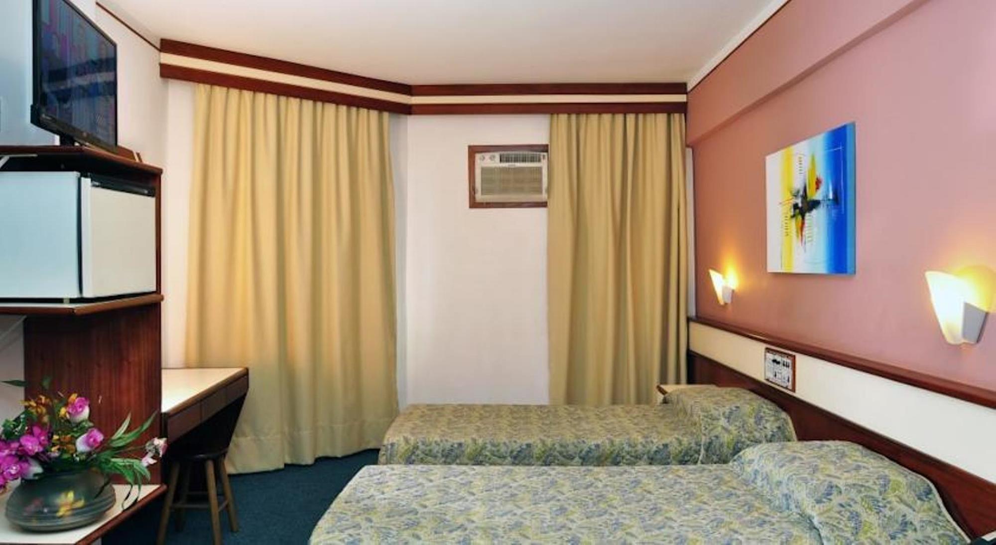 Hotel Gracher Praia Balneario Camboriu Exterior photo